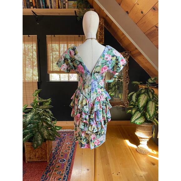 80s Party Dress Floral Ruffle - Picture 6 of 9